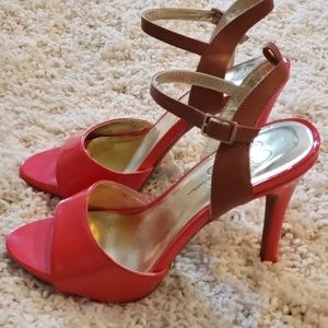 Jessica Simpson heels